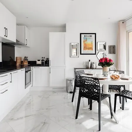 Upscale With Panoramic Balcony Appartamento *
